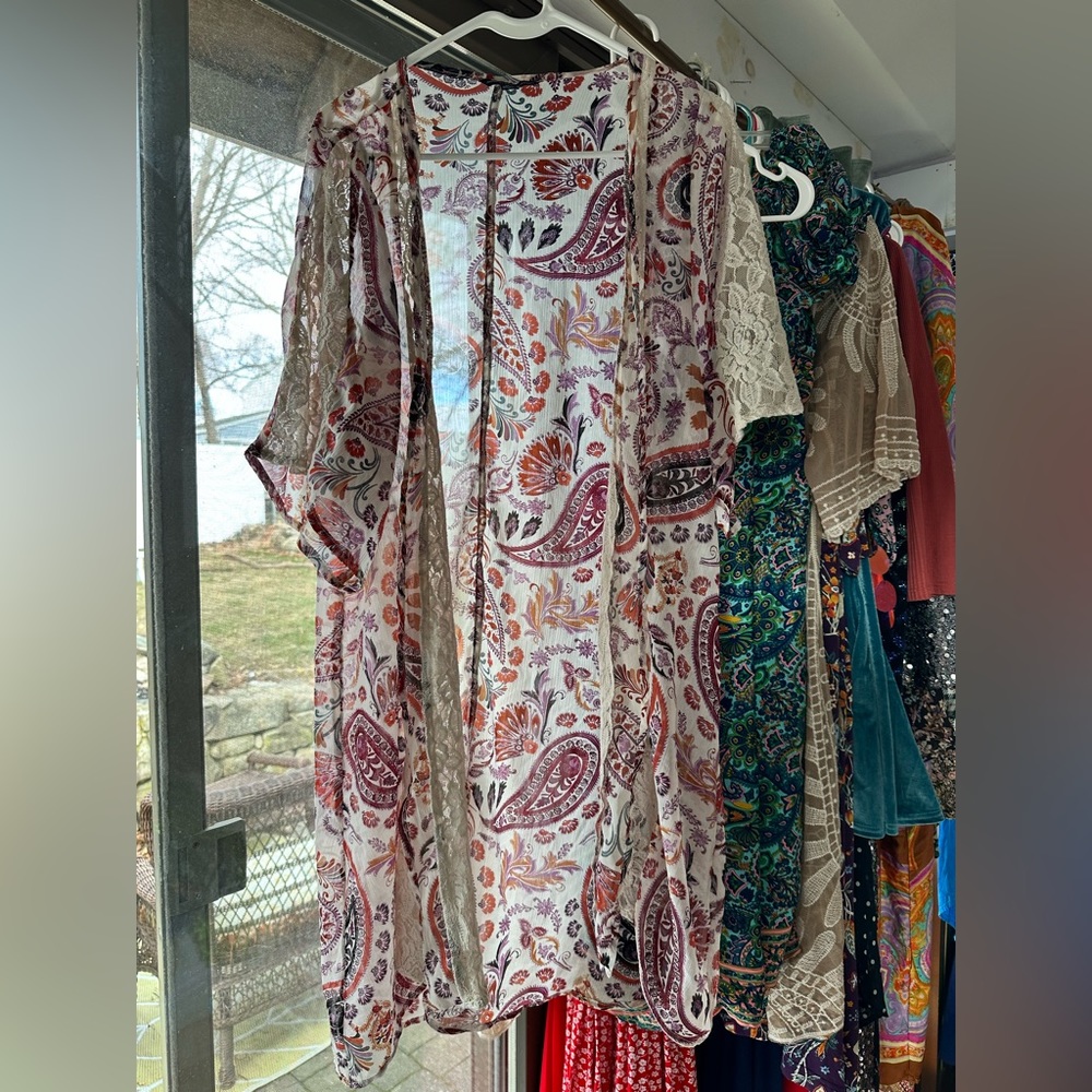 Sheer Paisely Kimono